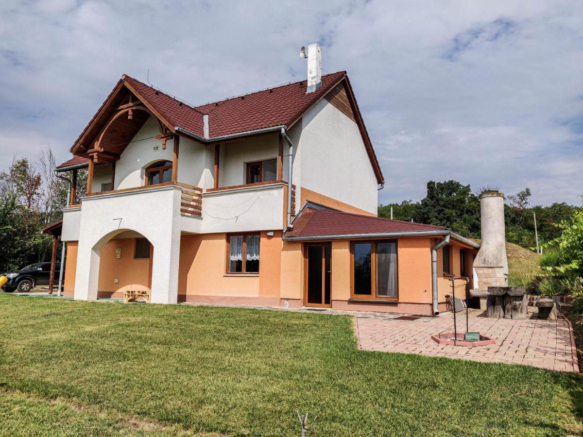 Vinox Winery Villa Ipolynyék Kültér fotó